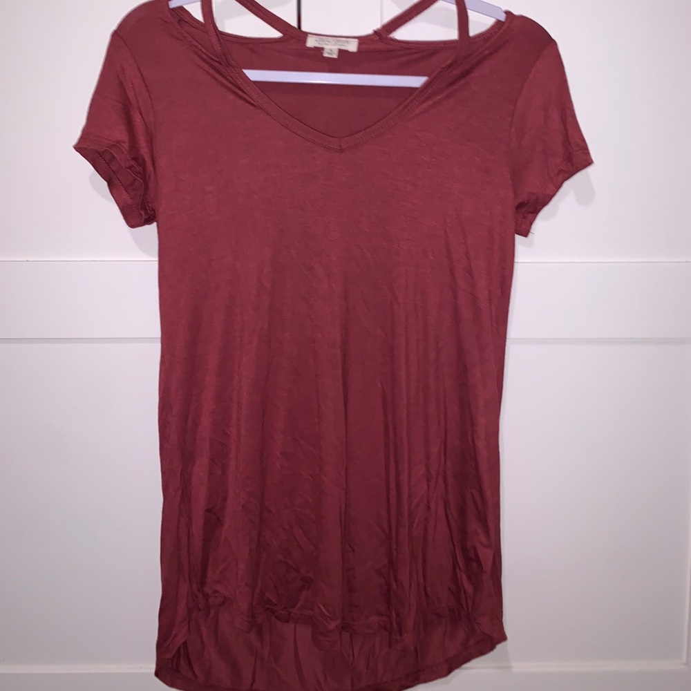 shoulder cut out soft tee